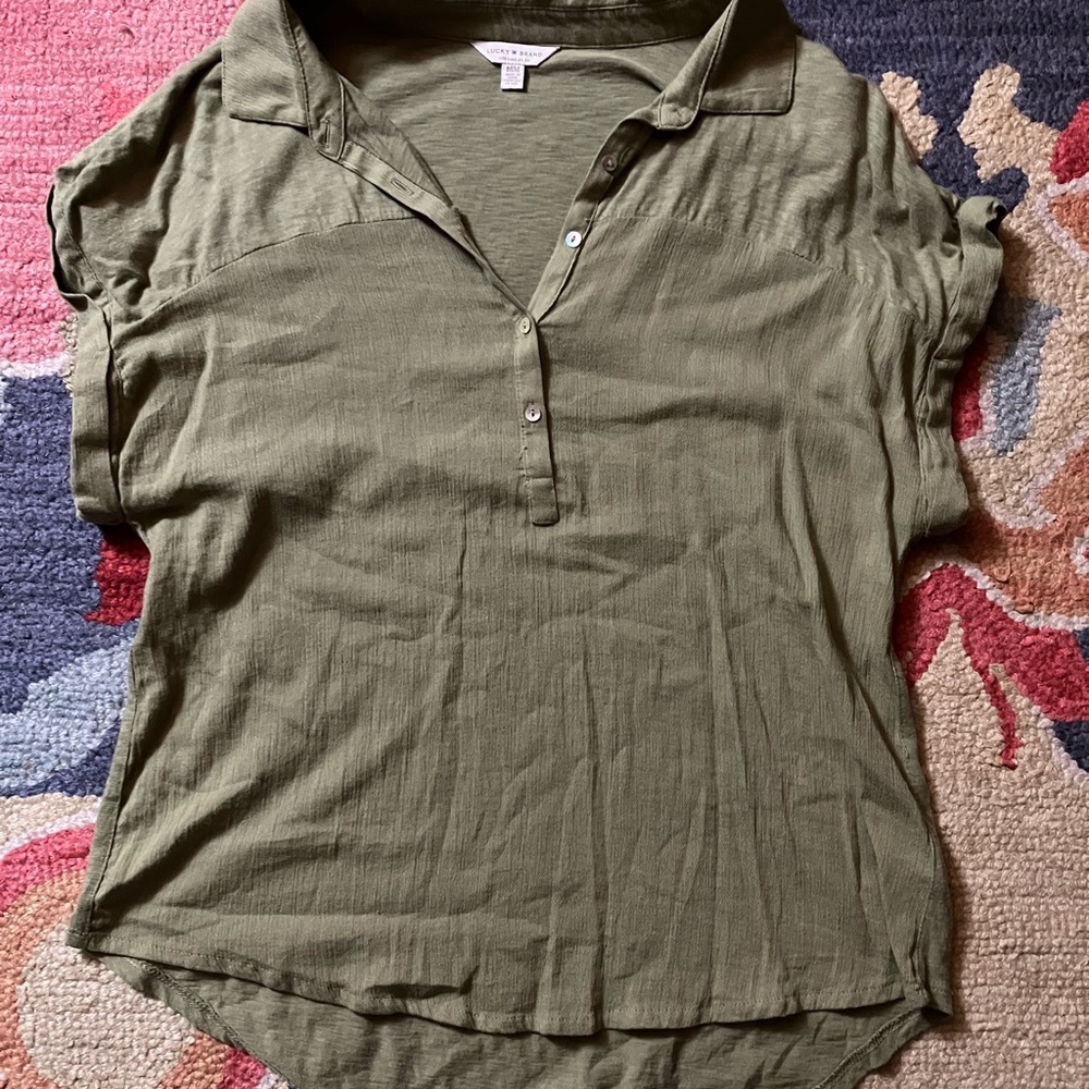 Lucky Brand V-Neck 5 Button Boho Top - Medium
